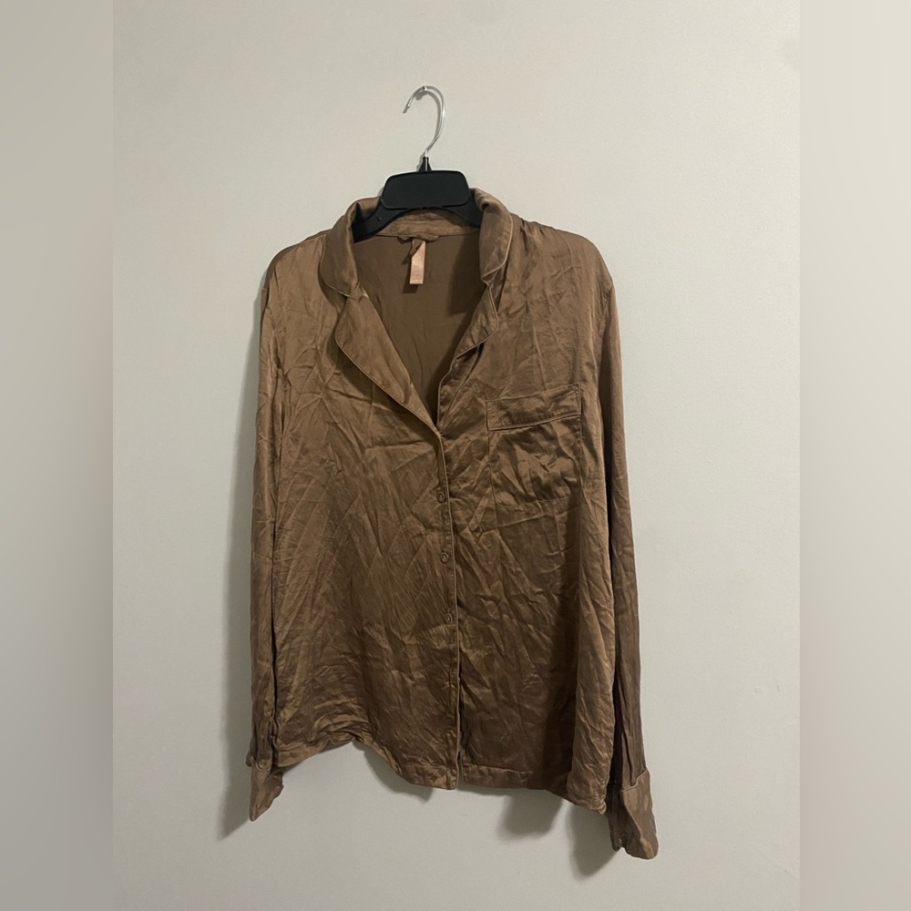 Skims long sleeve PJ shirt